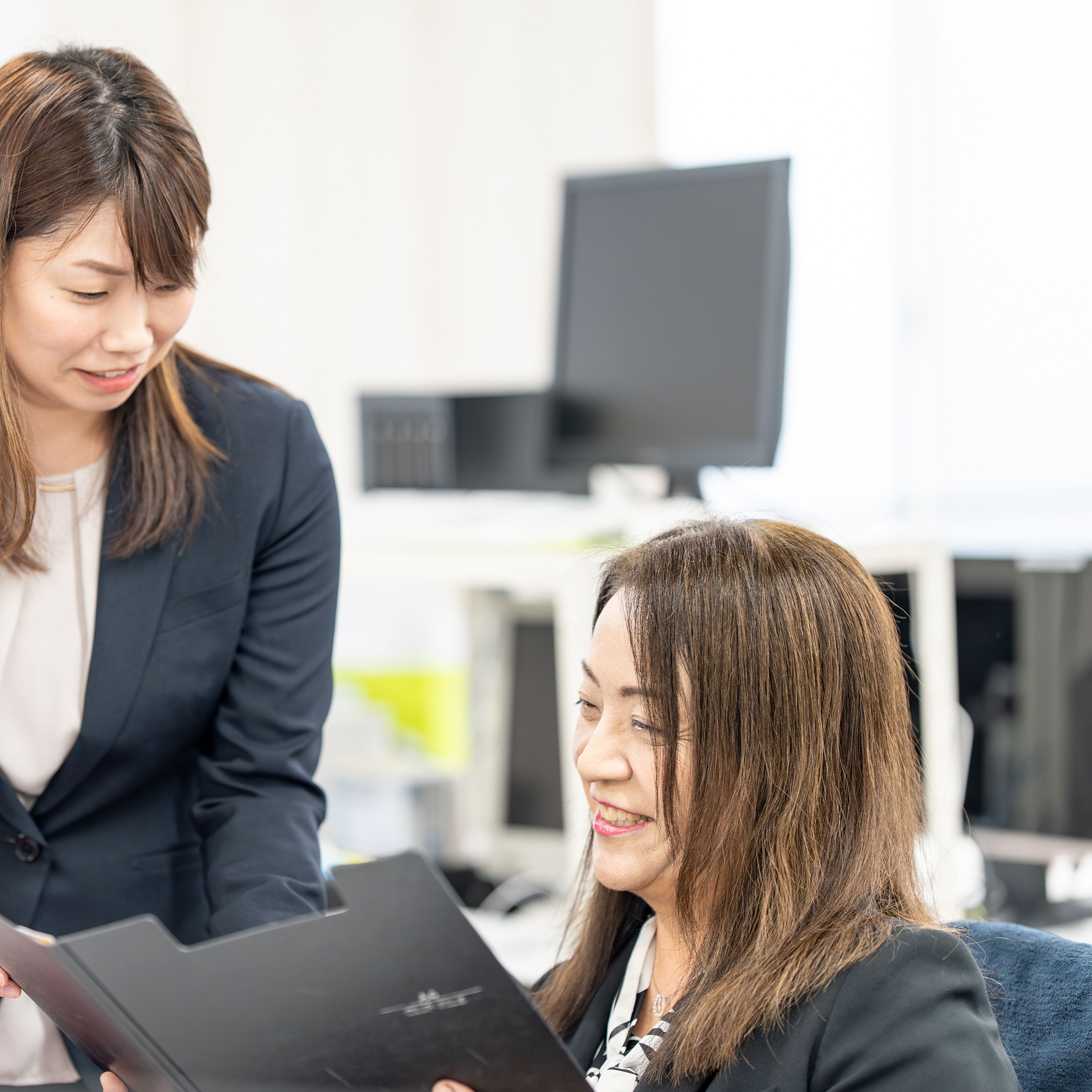 女性社労士だからこそ届けられるきめ細かな労務サポート